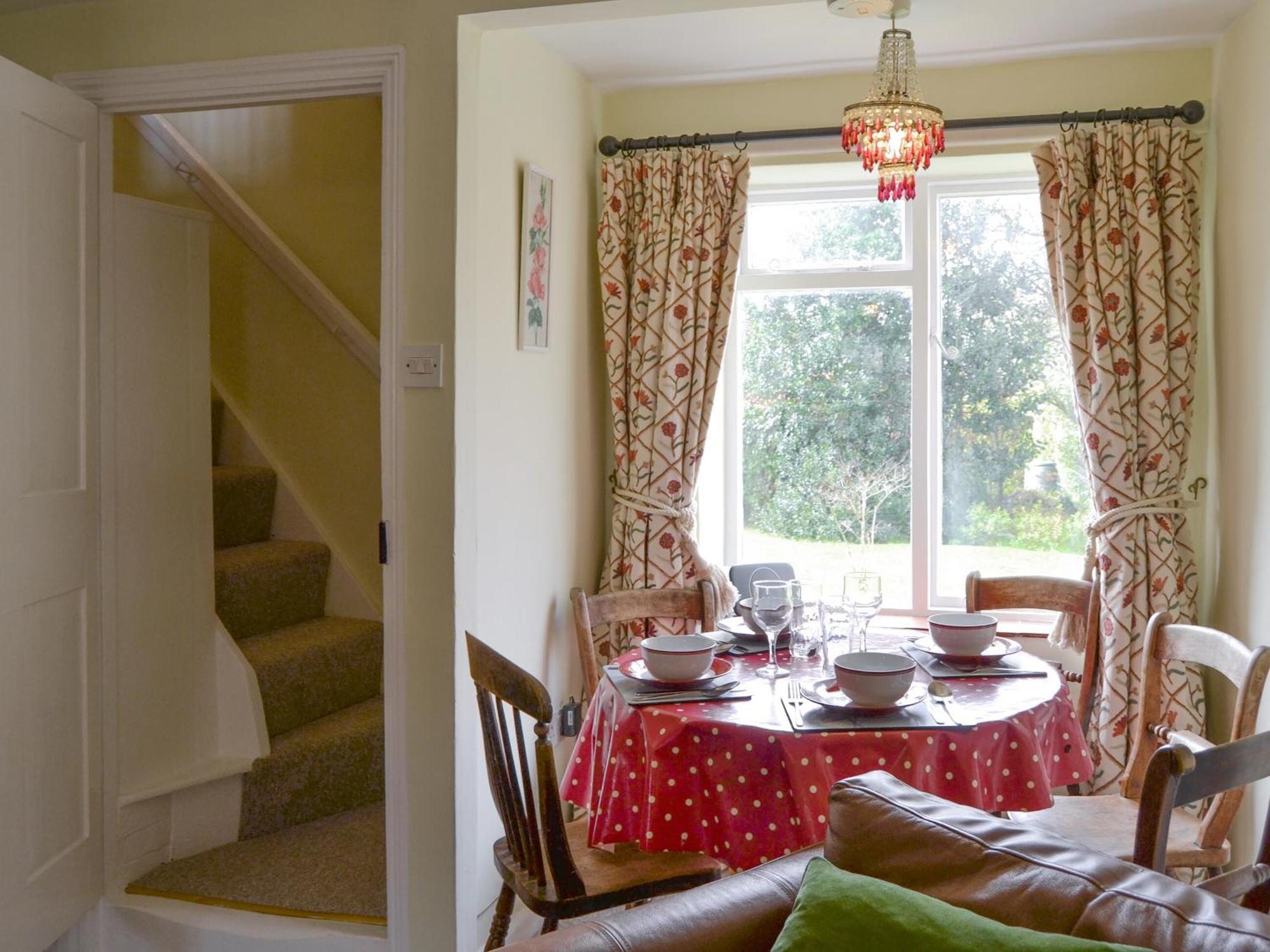 Hollyhock Cottage -Uk33553 เบลคนีย์ ภายนอก รูปภาพ